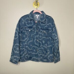 Forevern 21 Flower print jean jacket, only worn once, perfect condition size: S